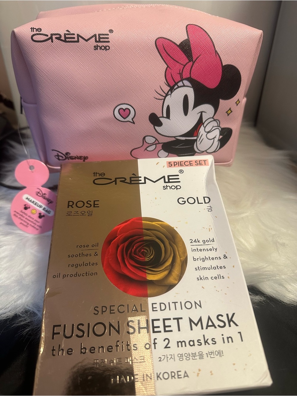 The Crème Shop Pink Minnie Mouse Cosmetic Pouch & Sheet Mask Set
